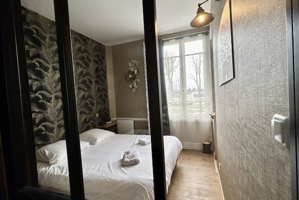 1 chambre, Wi-Fi, draps fournis