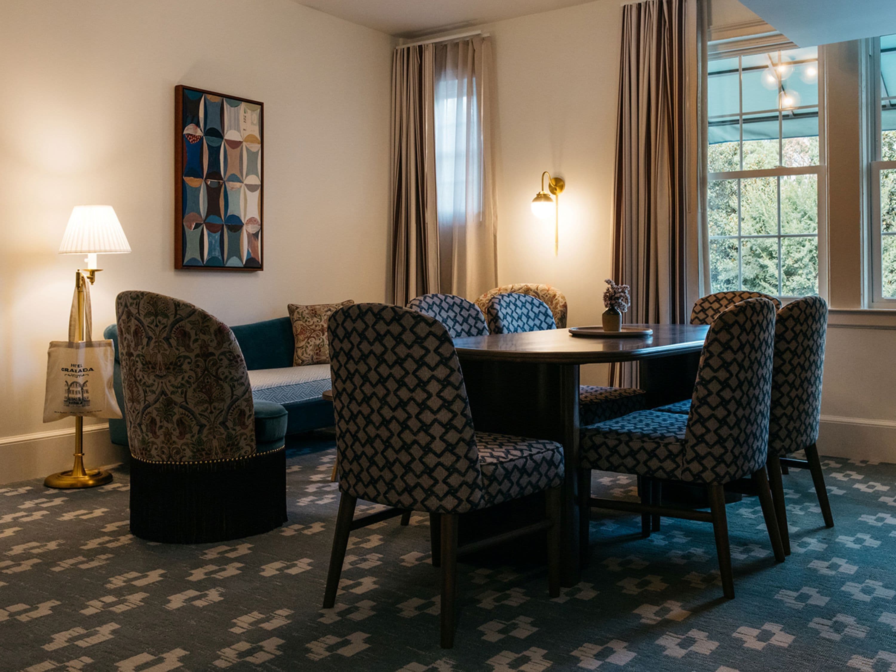 Suite (Futrelle) | Hypo-allergenic bedding, minibar, in-room safe, laptop workspace