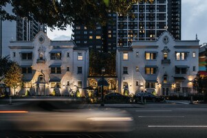 Front of property - evening/night