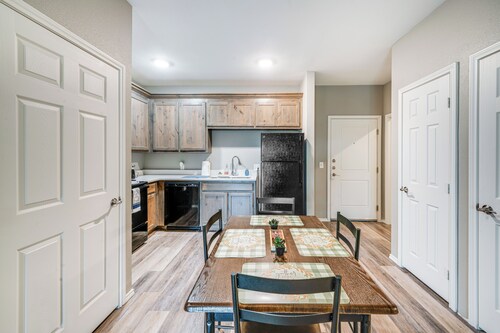 Close to Lakes & Museums: Bonham Vacation Rental