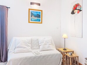 1 slaapkamer, reisbedje, beddengoed