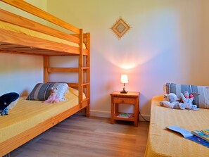 3 Schlafzimmer, kostenloses WLAN, Bettwäsche