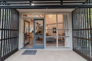 Exterior detail - Comfortable 2BR w/ Hot Tub | Close to Airport (Christchurch)