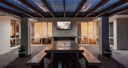 Hidden Gem of Christchurch - Sleeps 13