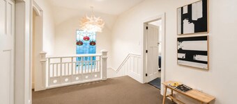 Bel Air Mansion | 6BR | Sleeps 12 | Near CBD