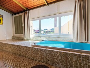 Interior - Wonderful private villa for 12 people with A/C, private pool, WIFI, TV and patio (Ingenio)