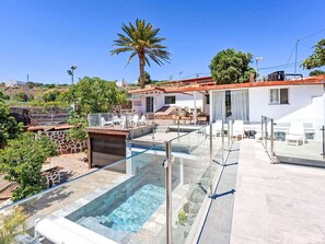 Terrace/patio - Wonderful private villa for 12 people with A/C, private pool, WIFI, TV and patio (Ingenio)