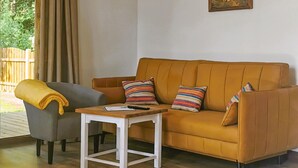 TV, fireplace - Beautiful home in Kopalino with WiFi (Kopalino)