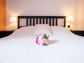 4 Schlafzimmer, Reisekinderbett, kostenloses WLAN