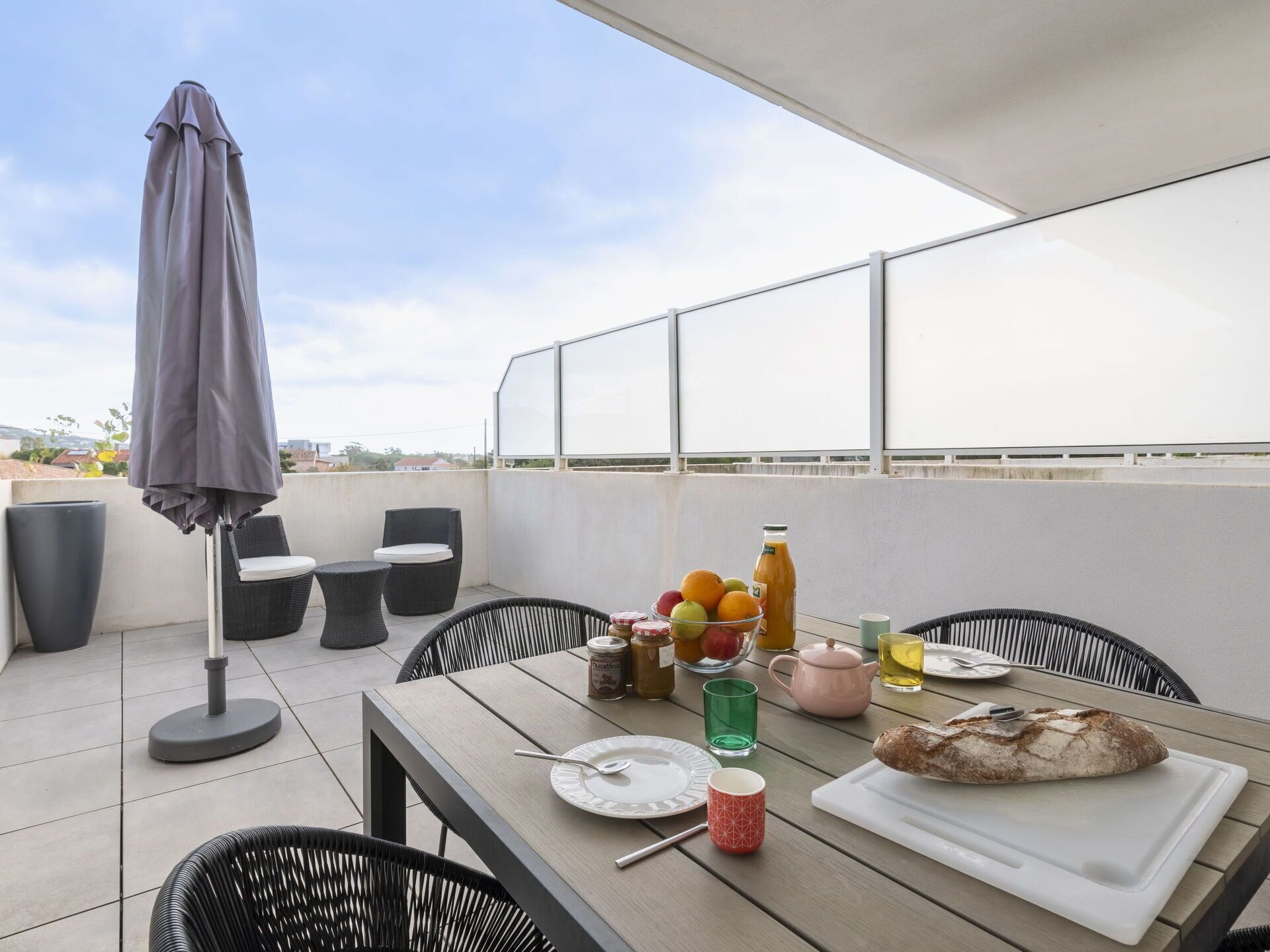 تناول الطعام بالخارج