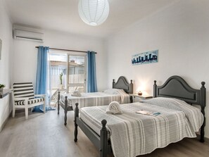 4 bedrooms, travel cot, free WiFi - Beautiful private villa for 8 guests with private pool, A/C, WIFI, TV and terrace (Albufeira)