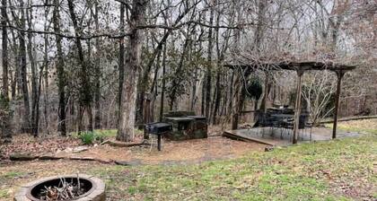 Cozy Home Near the Buffalo River