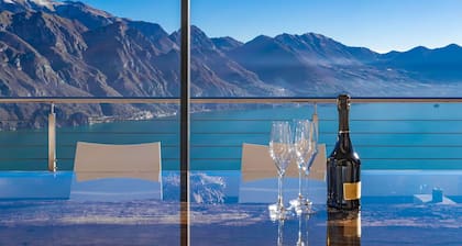 Beautiful apartment for 6 guests with WIFI, A/C, hot tub, TV, terrace and pets allowed