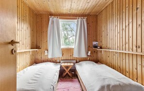 3 chambres, lit parapluie