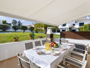 Buiten dineren