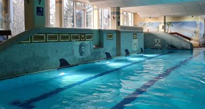 Lovely apartment for 4 people with WIFI, pool, TV and balcony