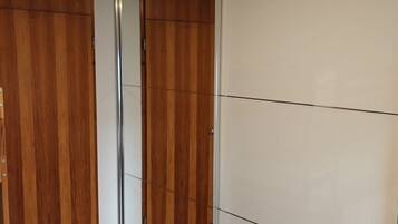 1 chambre, lit parapluie, Wi-Fi gratuit