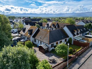Exterior - Beautiful  villa for 6 people with WIFI, TV and patio (Aviemore)
