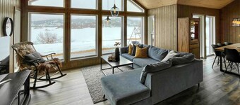 Gorgeous home in Evje with lake view