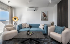 TV, table football, ping pong