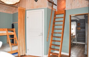 1 bedroom, free WiFi, bed sheets - Cozy home in årjäng with kitchen (Årjäng)