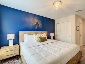 5 quartos, ferros/tábuas de passar roupa, Wi-Fi, roupa de cama