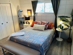 1 bedroom, free WiFi, bed sheets