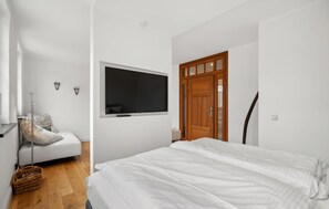 1 soverom, reiseseng for barn, wi-fi (inkludert) og sengetøy