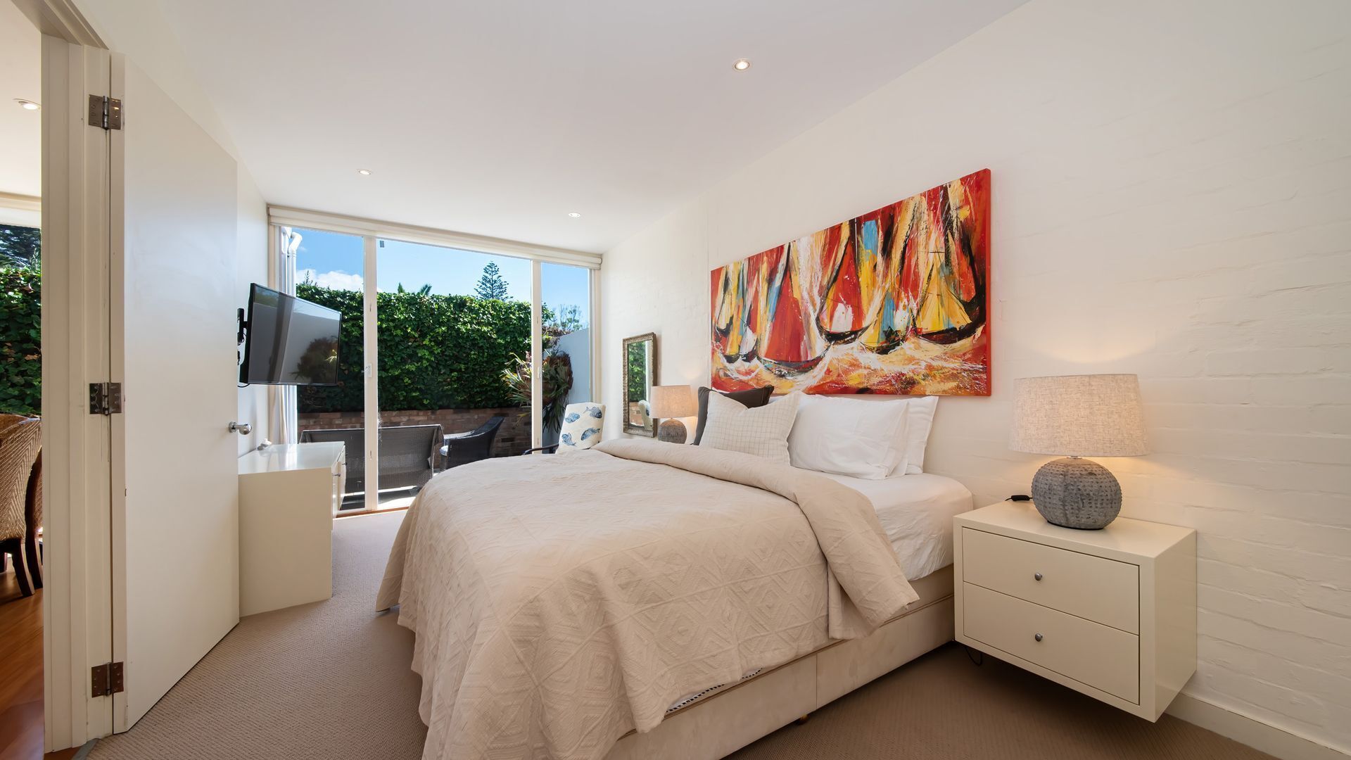 4 bedrooms, iron/ironing board, travel crib, free WiFi