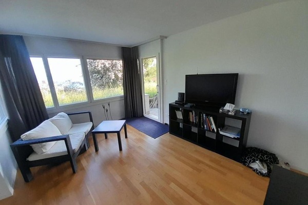 Gebäude, Interior Design, Flooring, Haus, Fussboden, Holz, Automobil-Design, Verbundwerkstoff, Glas