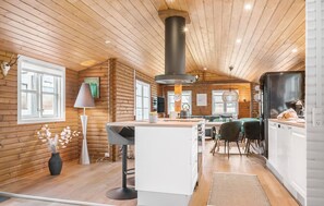 Interior - Stunning home in Haderslev with kitchen (Haderslev)