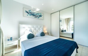 2 habitaciones, tabla de planchar con plancha y wifi gratis 