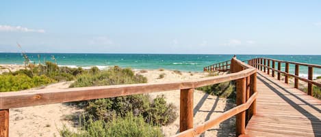 Vlak bij het strand