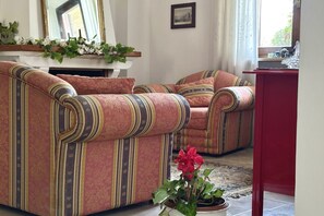 Interior - SE055 -Montemarciano, huge three-room apartment with sea view (Montemarciano)