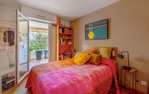 2 bedrooms, free WiFi - Amazing apartment in Marseille with WiFi (Marseille)