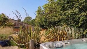 Cottage | Interior - Burrows (Ottery St Mary)