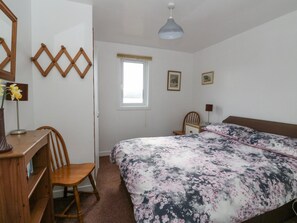 2 bedrooms, individually decorated, individually furnished - Lochead Chalet (Lochgilphead)