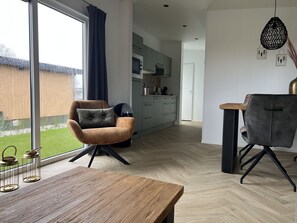Table, Furniture, Wood, Chair, Interior Design, Shade, Building, Comfort, Living Room, Floor