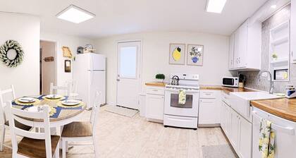 Simply Salem Suite - Firepit - Dogs Welcome