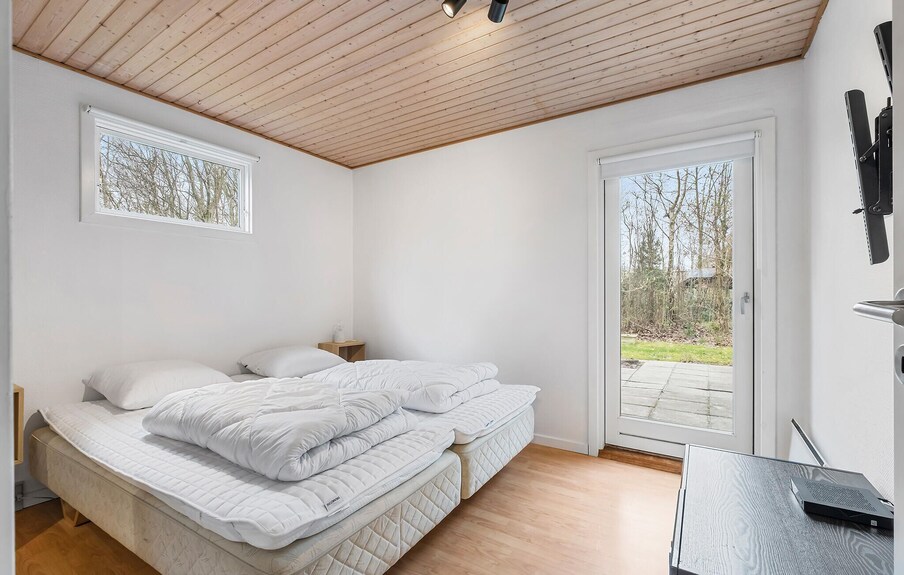 3 Bedroom Cozy Home In Hals - Hou