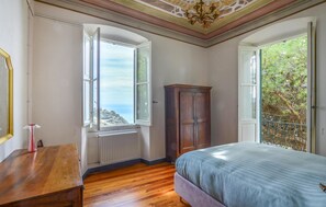 3 Schlafzimmer, Reisekinderbett, kostenloses WLAN, Bettwäsche