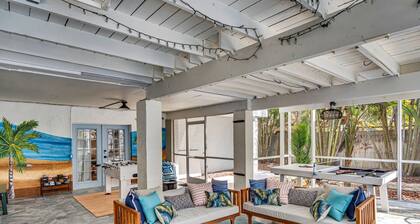 10 Min to the best beach & golf course! Massive Home: Pool, Hot Tub, Game Room!