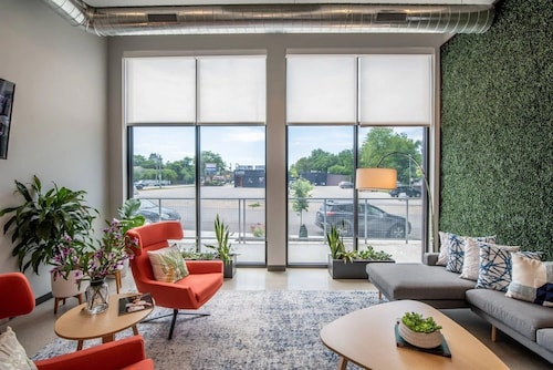 Sleepover: Serene 1BD/1BA - Downtown Des Moines