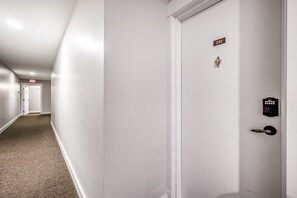 Interior entrance - Spacious Lakefront Condo w Amazing View (West Kelowna)