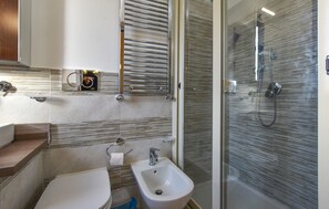 Dusche, Haartrockner