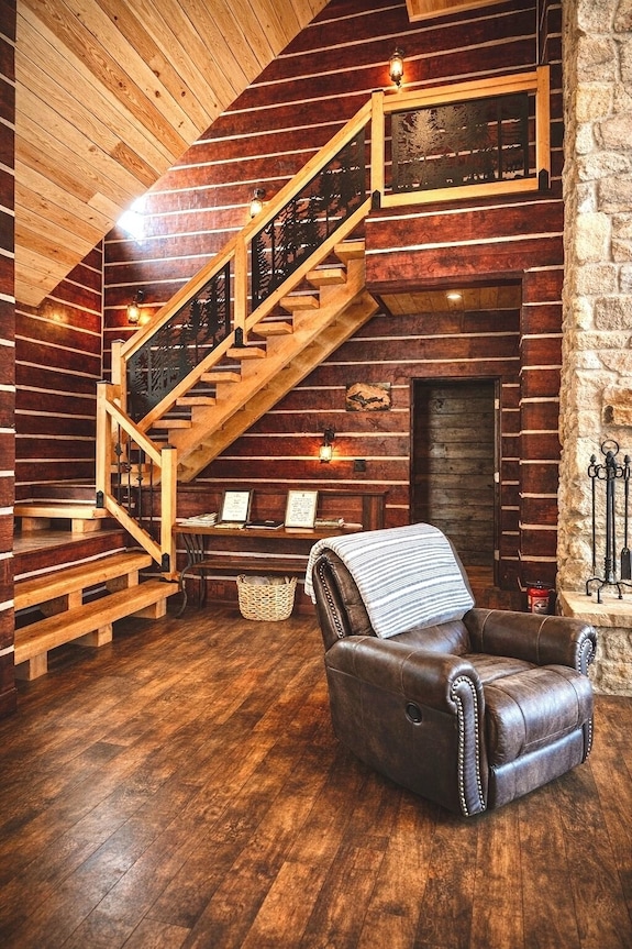 Hundredakre Wood Cabin~2 King Beds~river View~sauna - Michigan