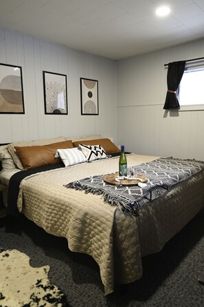 3 soverom, skrivebord, strykejern/-brett og wi-fi