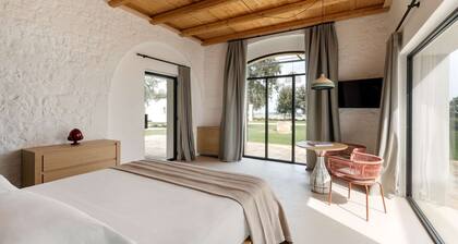 Tenuta Castione - Luxury tenuta with private pool, 6 bedrooms and running trail