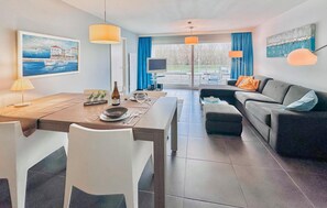 TV - 1 bedroom awesome apartment in Bredene (Bredene)