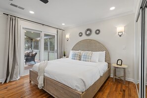 3 habitaciones, escritorio, tabla de planchar con plancha y wifi gratis 